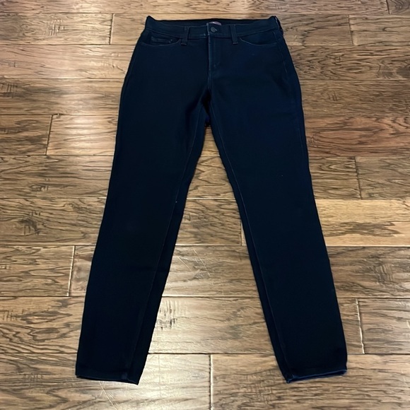 NYDJ Lift Tuck Technology High Rise Size 6 - Picture 1 of 16